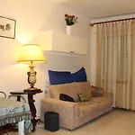 Beautiful House By Marcos アパート